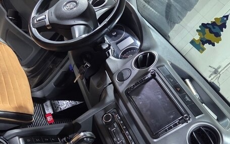 Volkswagen Amarok I рестайлинг, 2013 год, 1 700 000 рублей, 17 фотография