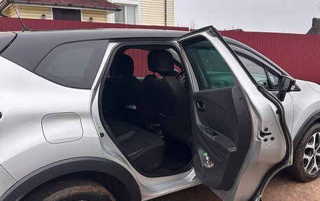 Renault Kaptur I рестайлинг, 2018 год, 1 450 000 рублей, 10 фотография