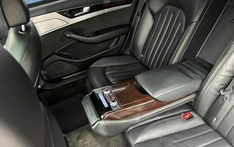 Audi A8, 2014 год, 1 850 000 рублей, 10 фотография