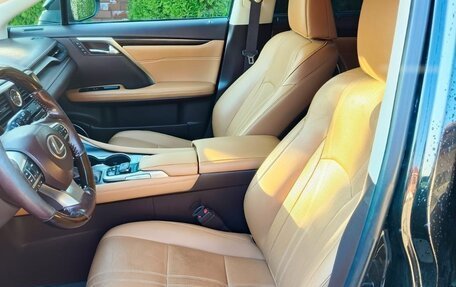 Lexus RX IV рестайлинг, 2016 год, 3 200 000 рублей, 3 фотография