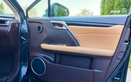 Lexus RX IV рестайлинг, 2016 год, 3 200 000 рублей, 19 фотография