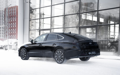 Hyundai Sonata VIII, 2021 год, 3 200 000 рублей, 8 фотография