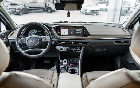 Hyundai Sonata VIII, 2021 год, 3 200 000 рублей, 23 фотография