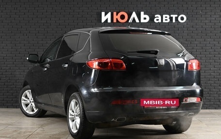 Luxgen Luxgen7 SUV, 2015 год, 990 000 рублей, 5 фотография