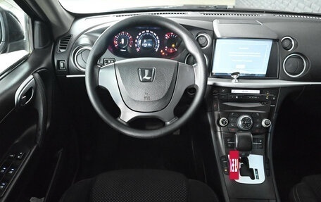 Luxgen Luxgen7 SUV, 2015 год, 990 000 рублей, 12 фотография