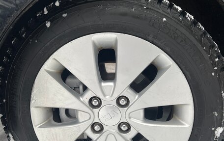 KIA Rio III рестайлинг, 2012 год, 925 000 рублей, 10 фотография