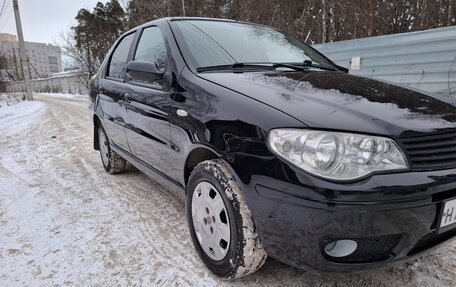 Fiat Albea I рестайлинг, 2007 год, 330 000 рублей, 2 фотография