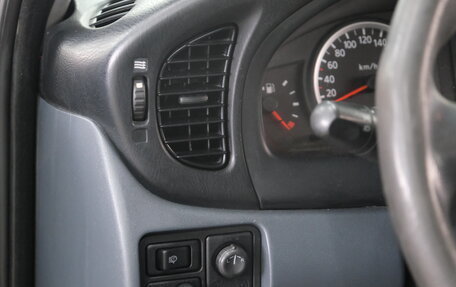 Nissan Almera, 2005 год, 429 000 рублей, 10 фотография