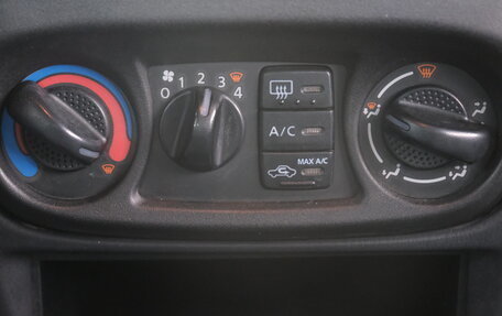 Nissan Almera, 2005 год, 429 000 рублей, 15 фотография