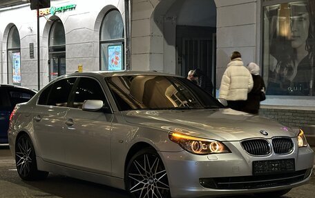 BMW 5 серия, 2008 год, 1 265 000 рублей, 2 фотография