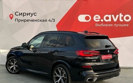 BMW X5, 2019 год, 5 990 000 рублей, 4 фотография