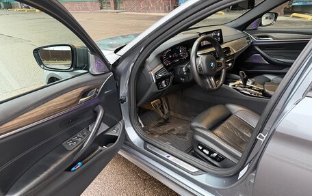 BMW 5 серия, 2019 год, 4 100 000 рублей, 6 фотография