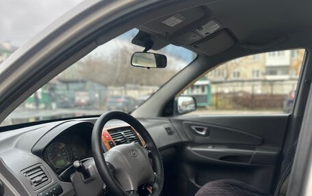 Hyundai Tucson III, 2005 год, 515 000 рублей, 6 фотография