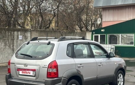 Hyundai Tucson III, 2005 год, 515 000 рублей, 3 фотография