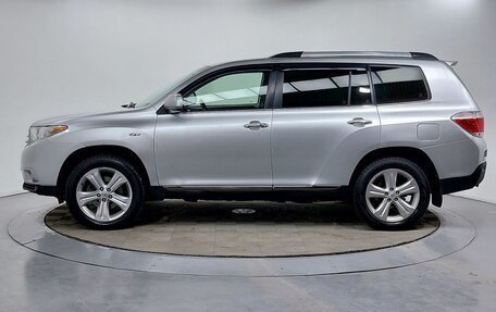 Toyota Highlander III, 2011 год, 1 650 000 рублей, 8 фотография