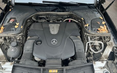 Mercedes-Benz E-Класс, 2017 год, 4 000 000 рублей, 9 фотография