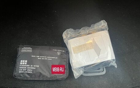 Mercedes-Benz E-Класс, 2017 год, 4 000 000 рублей, 12 фотография