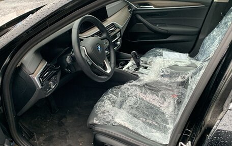 BMW 5 серия, 2022 год, 5 000 000 рублей, 8 фотография