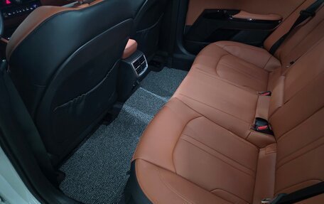 KIA K5, 2025 год, 4 000 000 рублей, 10 фотография