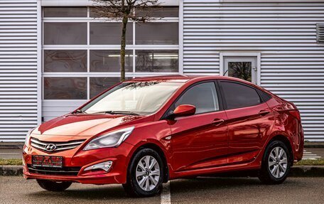 Hyundai Solaris II рестайлинг, 2016 год, 855 000 рублей, 1 фотография
