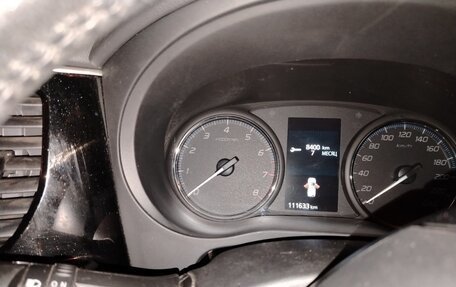 Mitsubishi Outlander III рестайлинг 3, 2018 год, 1 600 000 рублей, 6 фотография