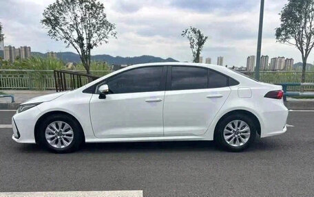 Toyota Corolla, 2022 год, 1 270 000 рублей, 3 фотография