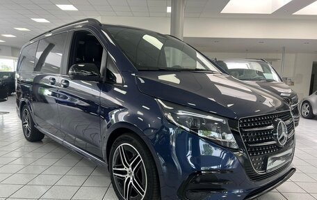 Mercedes-Benz V-Класс, 2025 год, 15 990 000 рублей, 2 фотография