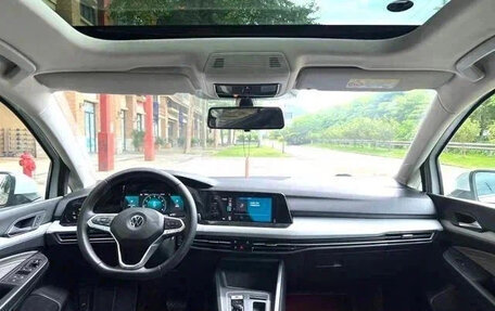 Volkswagen Golf VIII, 2021 год, 1 530 000 рублей, 6 фотография