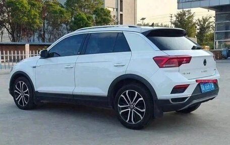Volkswagen T-Roc I, 2021 год, 1 310 000 рублей, 4 фотография