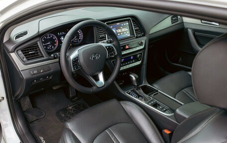 Hyundai Sonata VII, 2019 год, 2 095 000 рублей, 13 фотография