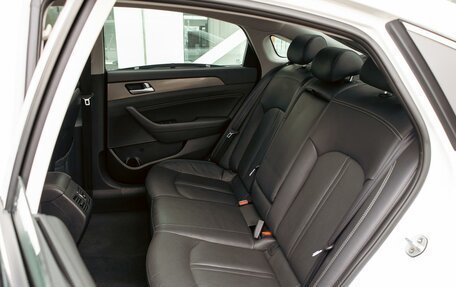 Hyundai Sonata VII, 2019 год, 2 095 000 рублей, 18 фотография