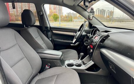 KIA Sorento II рестайлинг, 2012 год, 1 297 000 рублей, 2 фотография