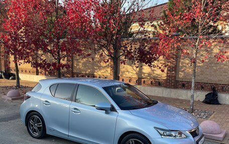 Lexus CT I рестайлинг, 2011 год, 1 200 000 рублей, 11 фотография