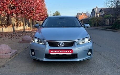 Lexus CT I рестайлинг, 2011 год, 1 200 000 рублей, 2 фотография