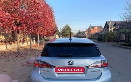 Lexus CT I рестайлинг, 2011 год, 1 200 000 рублей, 12 фотография