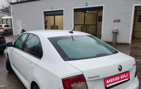 Skoda Rapid I, 2018 год, 795 000 рублей, 4 фотография