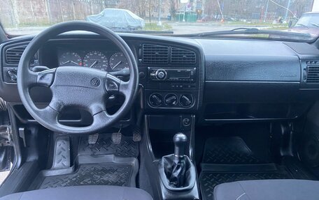 Volkswagen Passat B2, 1988 год, 549 000 рублей, 11 фотография