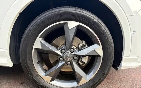 Audi Q3, 2021 год, 2 440 000 рублей, 13 фотография