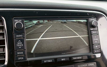 Mitsubishi Outlander III рестайлинг 3, 2014 год, 1 395 000 рублей, 14 фотография