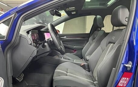 Volkswagen Golf VIII, 2022 год, 2 200 000 рублей, 7 фотография