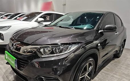 Honda Vezel, 2021 год, 1 489 000 рублей, 1 фотография