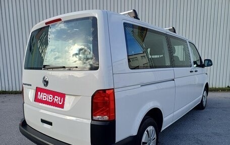 Volkswagen Transporter T6 рестайлинг, 2022 год, 4 200 000 рублей, 4 фотография