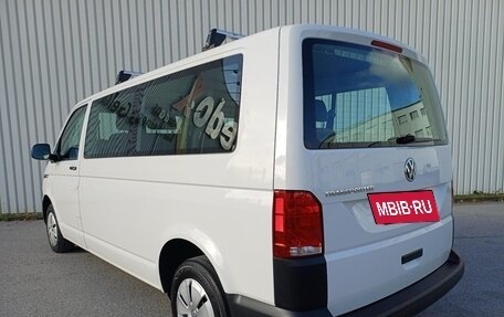 Volkswagen Transporter T6 рестайлинг, 2022 год, 4 200 000 рублей, 5 фотография