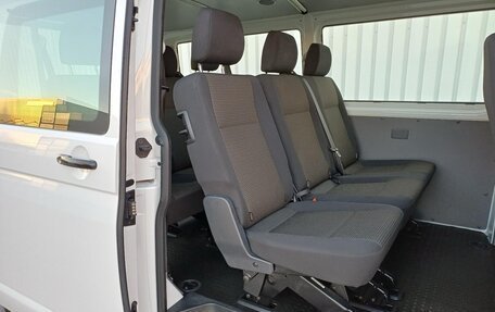 Volkswagen Transporter T6 рестайлинг, 2022 год, 4 200 000 рублей, 14 фотография