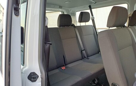 Volkswagen Transporter T6 рестайлинг, 2022 год, 4 200 000 рублей, 15 фотография