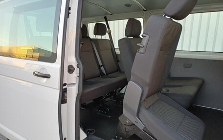 Volkswagen Transporter T6 рестайлинг, 2022 год, 4 200 000 рублей, 13 фотография