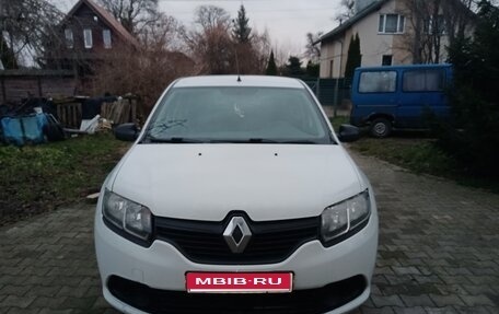 Renault Logan II, 2018 год, 570 000 рублей, 1 фотография