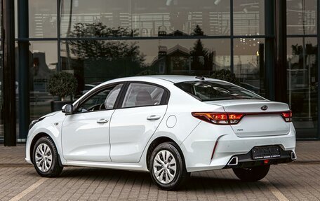 KIA Rio IV, 2022 год, 1 555 000 рублей, 4 фотография