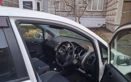 Honda Fit III, 2002 год, 450 000 рублей, 3 фотография