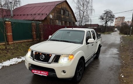 Nissan Navara (Frontier), 2012 год, 1 550 000 рублей, 2 фотография